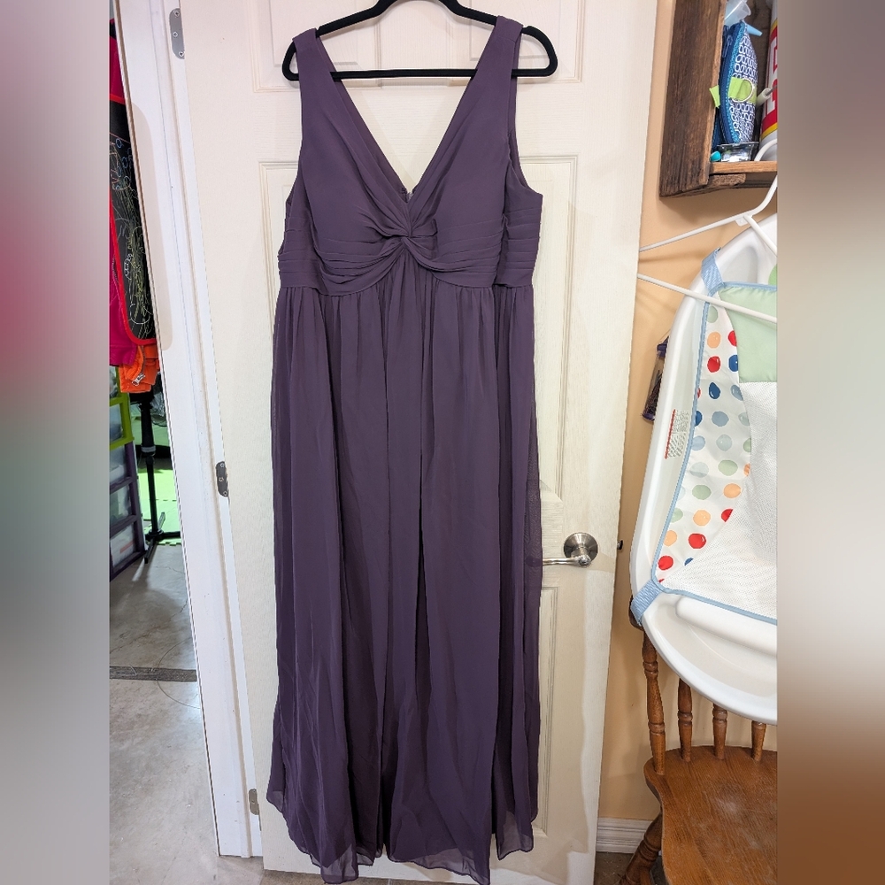 D08 Grape Purple Maternity Bridesmaid Dress Azazie